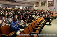 芝加哥大學(xué)留學(xué)生活費多少錢？